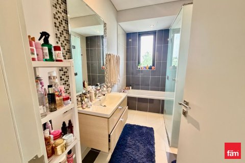 5 bedrooms Villa in Dubai, UAE No. 161336 11