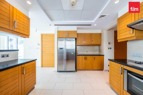 Villa de 3 chambres à Jumeirah Park, UAE No. 161335 8