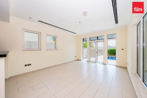Villa de 3 chambres à Jumeirah Park, UAE No. 161335 11