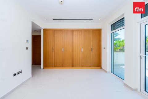 Villa de 3 chambres à Jumeirah Park, UAE No. 161335 17