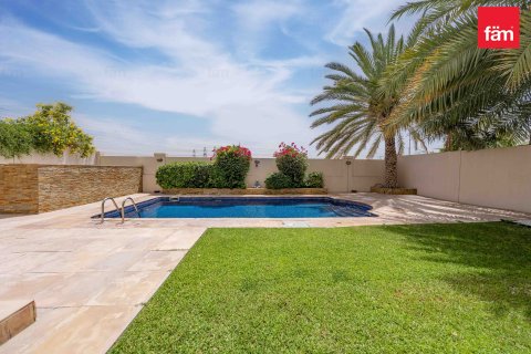 Villa de 3 chambres à Jumeirah Park, UAE No. 161335 2
