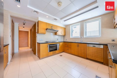 Villa de 3 chambres à Jumeirah Park, UAE No. 161335 6