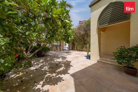 Villa de 3 chambres à Jumeirah Park, UAE No. 161335 5