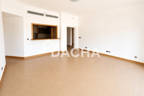 Квартира с 2 спальнями в Shoreline Apartments, ОАЭ №164697 4
