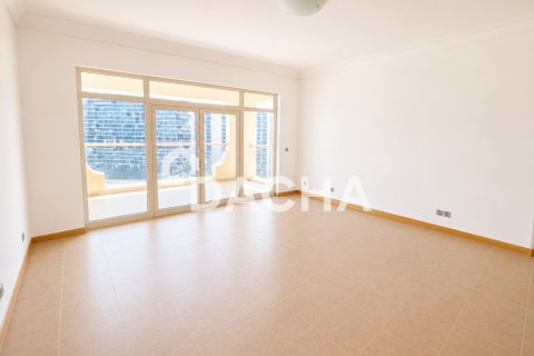 Квартира с 2 спальнями в Shoreline Apartments, ОАЭ №164697 3