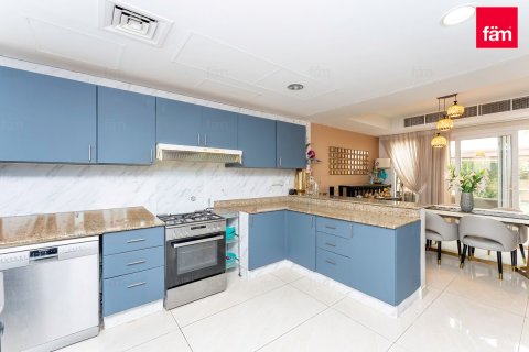 Townhouse de 3 chambres à Dubai, UAE No. 147645 9