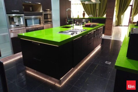 8 bedrooms Villa in Dubai, UAE No. 143454 20