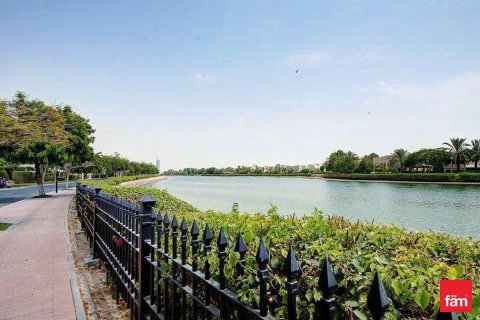 8 bedrooms Villa in Dubai, UAE No. 143454 14