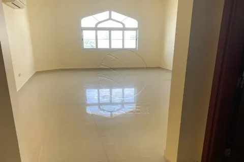 5 bedrooms Villa No. 127921 3