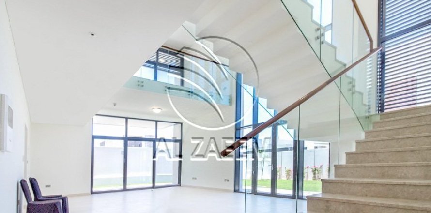 4 bedrooms Villa No. 127917