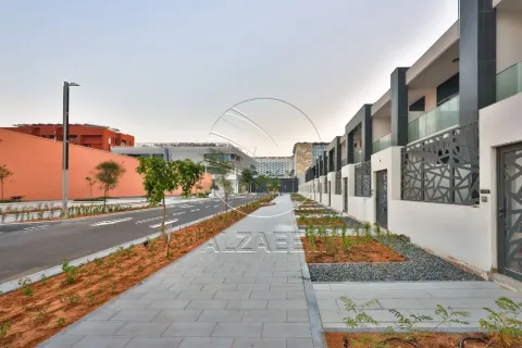 3 bedrooms Townhouse No. 127920 2