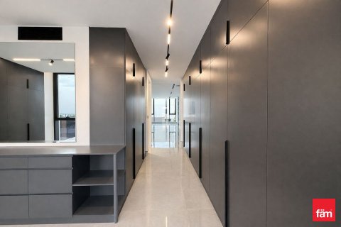 Villa de 5 dormitorios en Jumeirah Park, UAE No. 149222 4