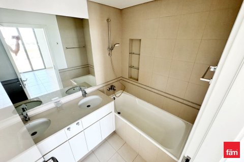 2 bedrooms Apartment in Town Square, UAE No. 169818 11