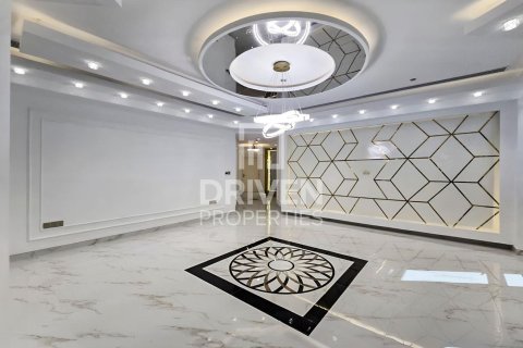 Квартира с 3 спальнями  №122191 10