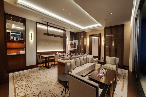 Квартира с 2 спальнями в Dorchester Collection Dubai, ОАЭ №77902 6