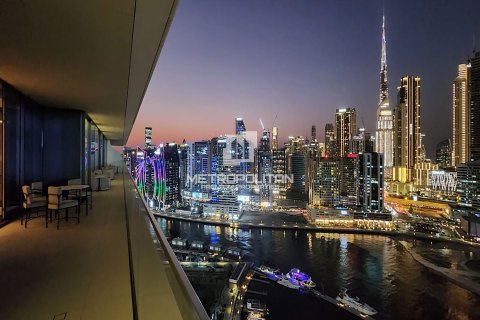 Квартира с 2 спальнями в Dorchester Collection Dubai, ОАЭ №77902 1