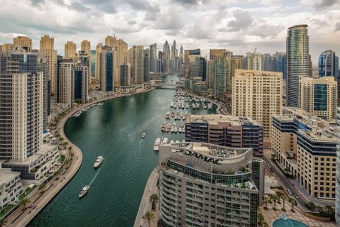 37161.2m² Building in Dubai Marina, UAE No. 200101