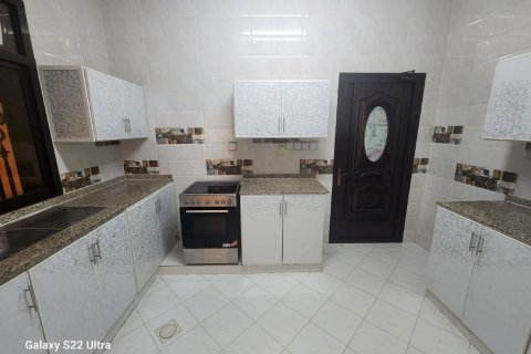 2 bedrooms Villa in Ras Al Khaimah, UAE No. 184121 13