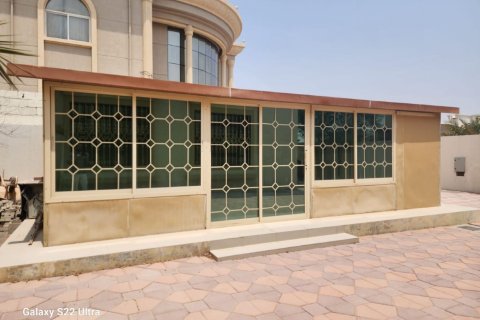 2 bedrooms Villa in Ras Al Khaimah, UAE No. 184121 18