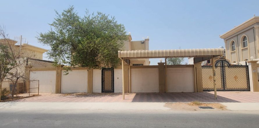 2 bedrooms Villa in Ras Al Khaimah, UAE No. 184121