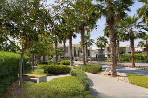 1 bedroom Apartment in DAMAC Hills (Akoya by DAMAC), UAE No. 151463 11
