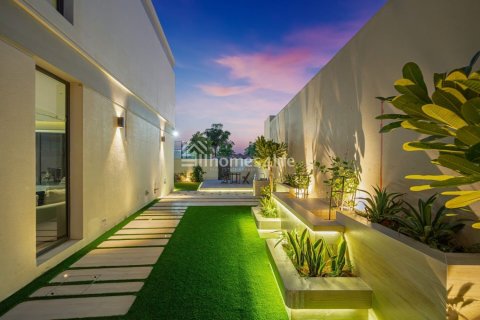 4 bedrooms Villa in Tilal Al Ghaf, UAE No. 151467 18
