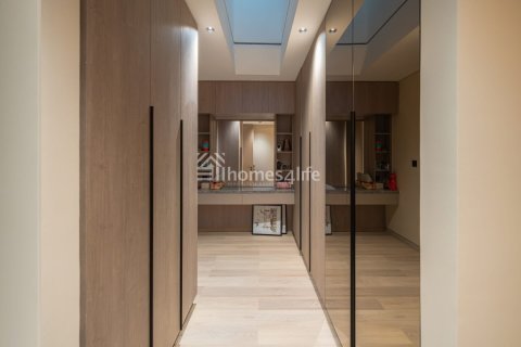 4 bedrooms Villa in Tilal Al Ghaf, UAE No. 151467 3