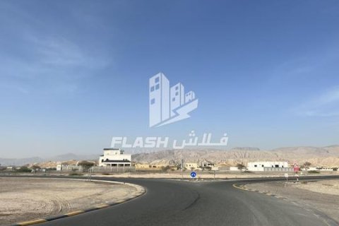900مربع، قطعة أرض في Seih Al Harf, الإمارات العربية المتحدة رقم 172092 4