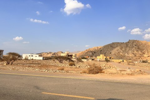 883مربع، قطعة أرض في Seih Al Harf, الإمارات العربية المتحدة رقم 172089 5