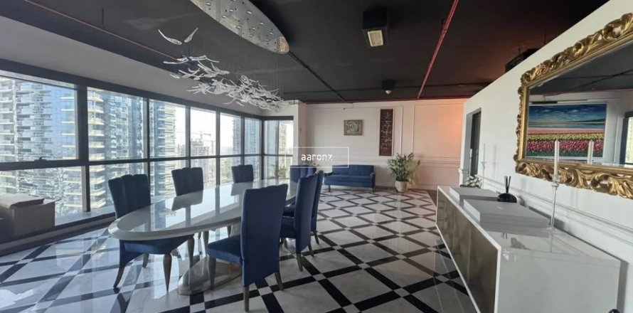 Cafe / restaurant de 106.1m²  No. 111587