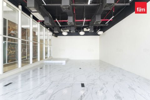 76.6مربع، محل تجاري في الخليج التجاري, الإمارات العربية المتحدة رقم 165440 3