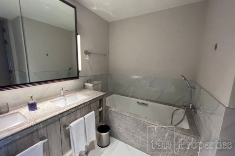 Apartment de 3 dormitorios en Dubai, UAE No. 87652 8