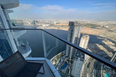 Apartment de 3 dormitorios en Dubai, UAE No. 87652 1