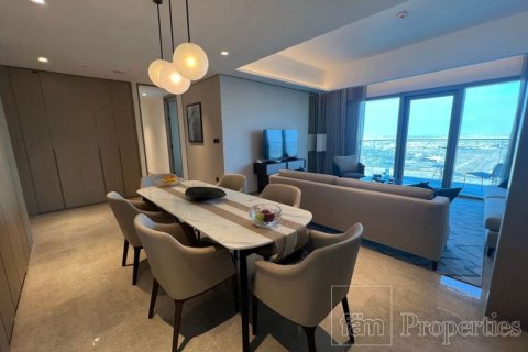 Apartment de 3 dormitorios en Dubai, UAE No. 87652 3