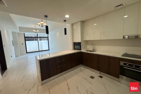 4 bedrooms Villa in Dubai, UAE No. 161340 14