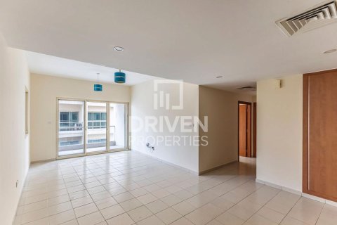 Apartment de 2 dormitorios en Greens, UAE No. 201355