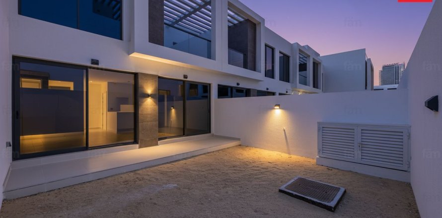 Townhouse de 3 dormitorios  No. 125250