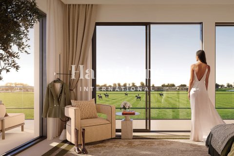 5 bedrooms Villa in Dubai, UAE No. 151365 9