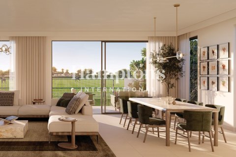 5 bedrooms Villa in Dubai, UAE No. 151365