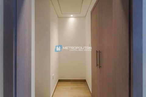 Квартира с 2 спальнями  №135242 16