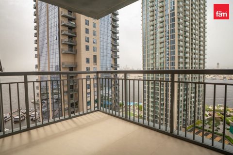 2 bedrooms Apartment in Dubai, UAE No. 200209 3