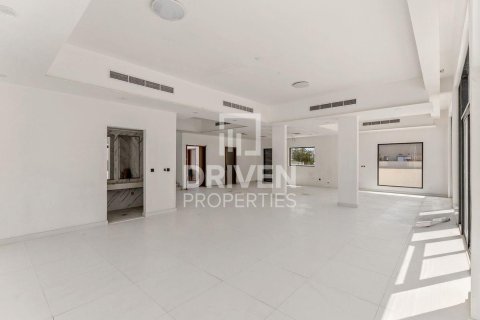 Villa de 4 dormitorios en Al Furjan, UAE No. 191520 3