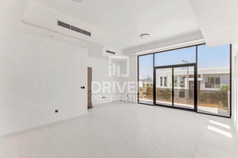 Villa de 4 dormitorios en Al Furjan, UAE No. 191520 7