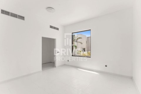Villa de 4 dormitorios en Al Furjan, UAE No. 191520 12