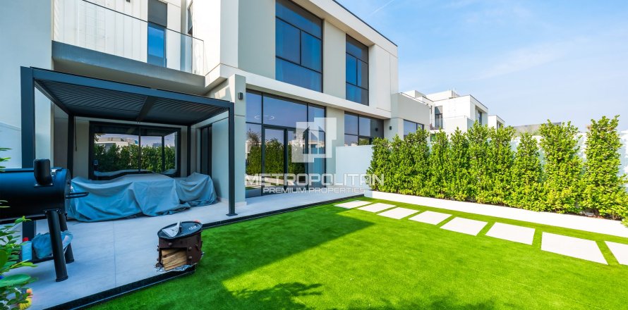 Townhouse de 3 dormitorios No. 128247