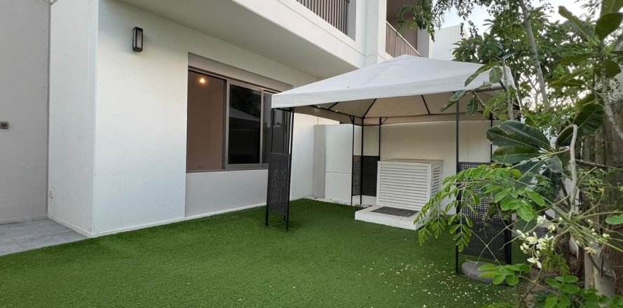 3 bedrooms Townhouse in Dubai, UAE No. 183379