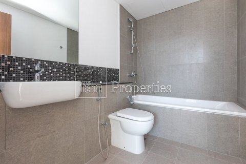 3 bedrooms Townhouse in Dubai, UAE No. 137155 15