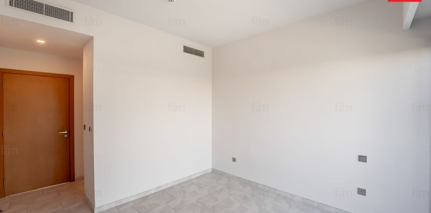 Таунхаус с 3 спальнями в Дубай, ОАЭ №137157