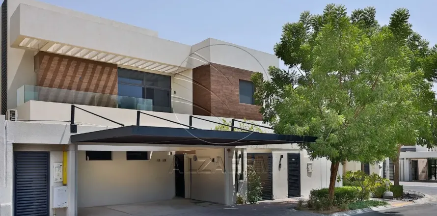 5 bedrooms Villa No. 127955