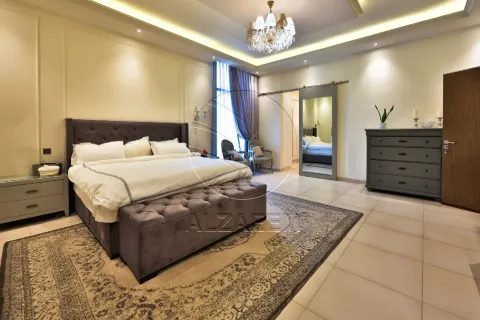 5 bedrooms Villa No. 127955 4
